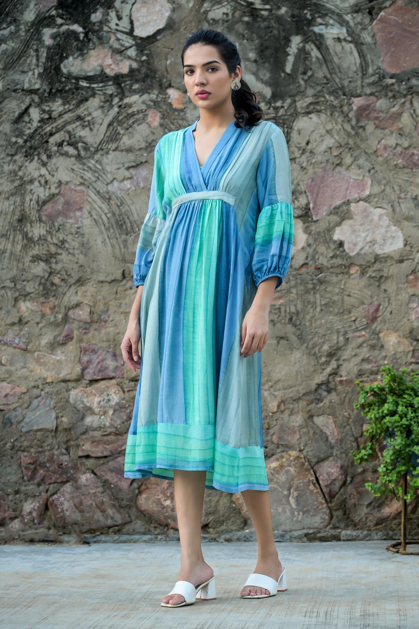 Aura Blue & Green V-Neck Dress