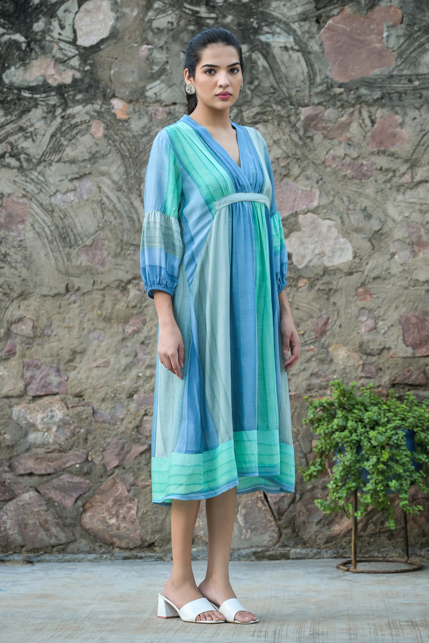 Aura Blue & Green V-Neck Dress