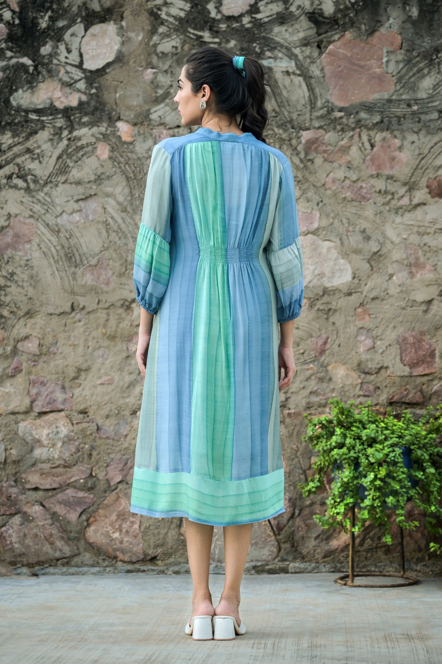 Aura Blue & Green V-Neck Dress
