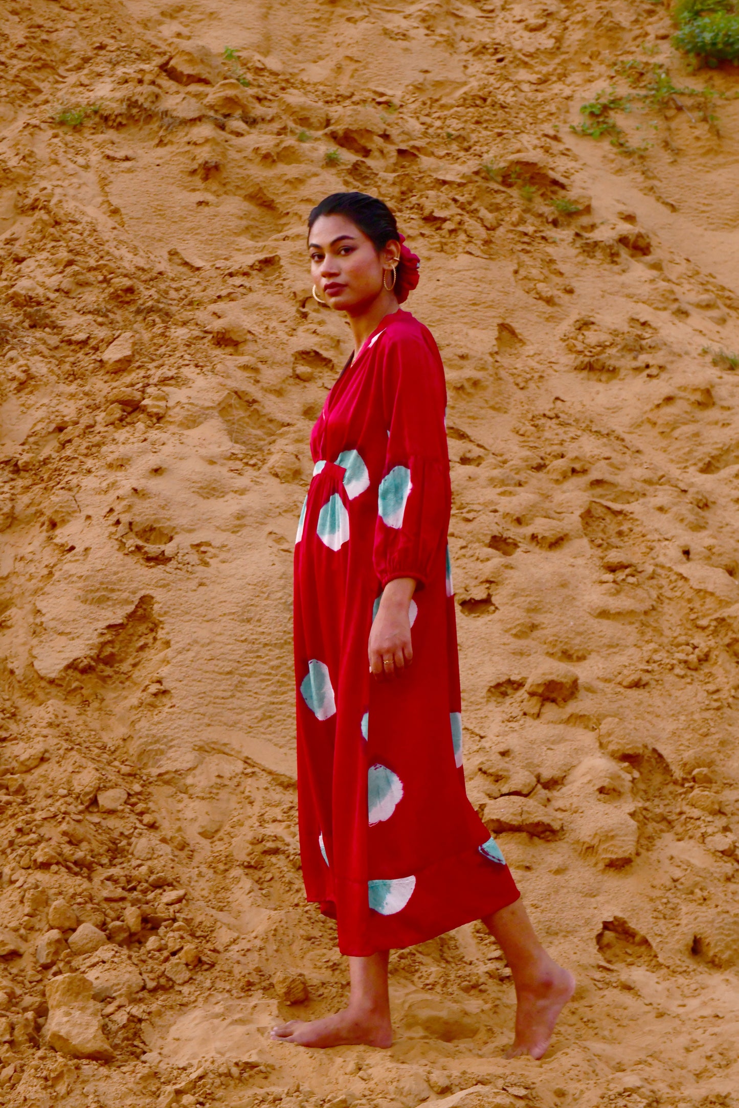 Aura Red V-Neck Tie-Dye Dress
