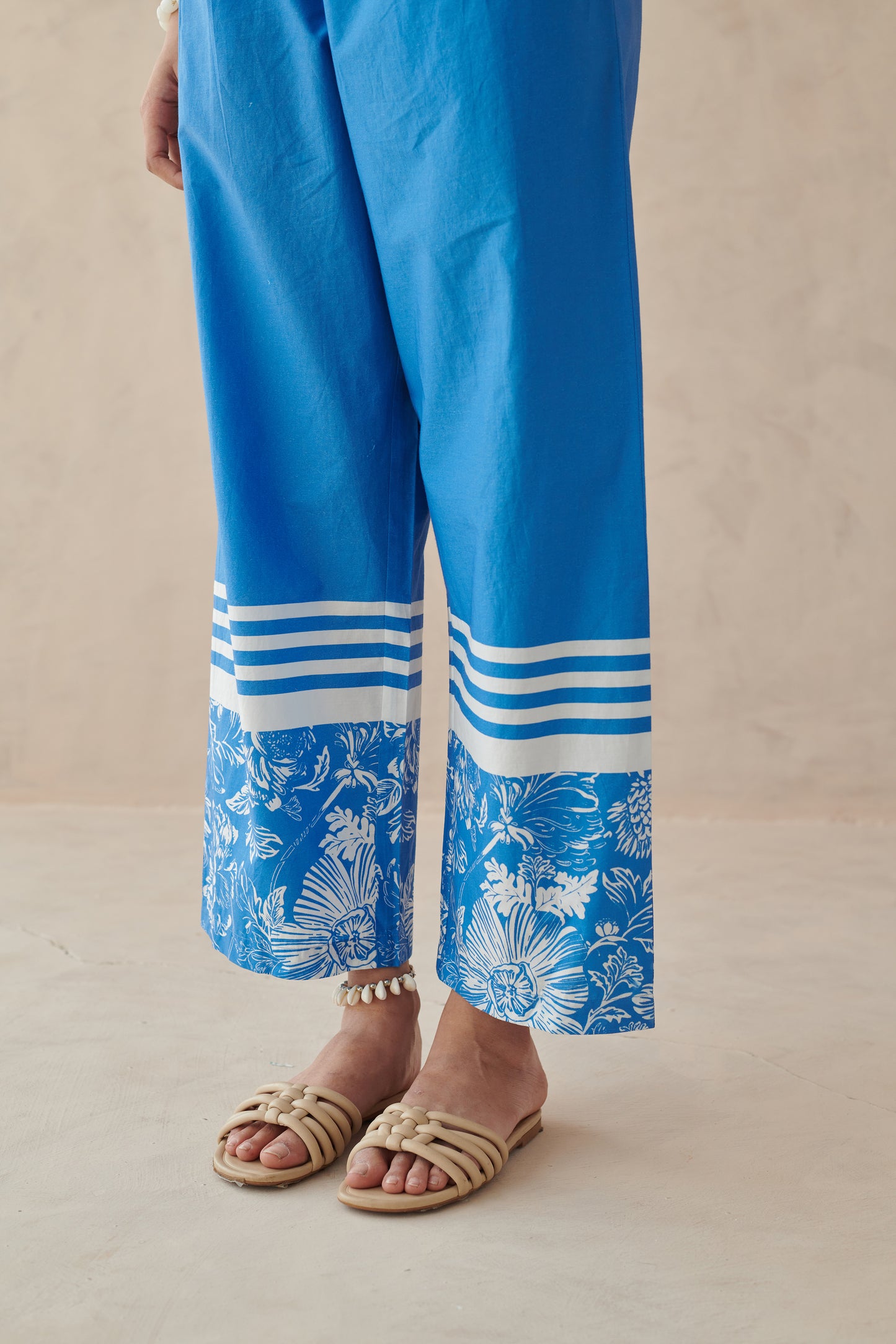 Glide Blue Border Print Pants