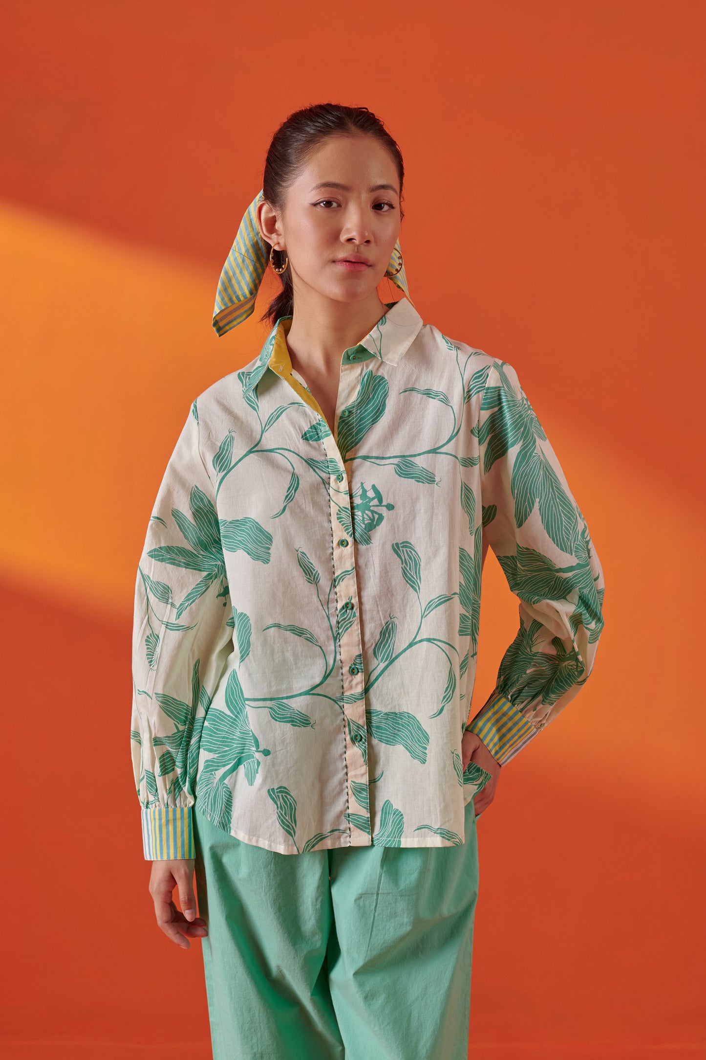 Vivia Creme Floral Relaxed Fit Shirt