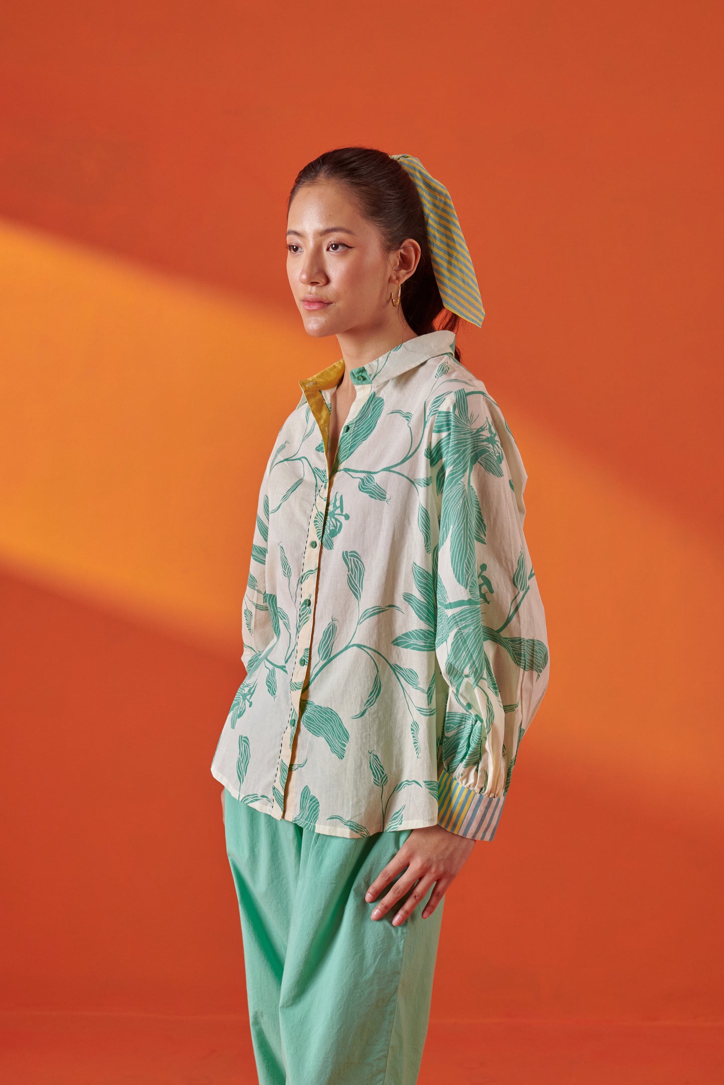 Vivia Creme Floral Relaxed Fit Shirt