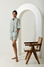 Beam Paisley Sage Drop Shoulder Shirt