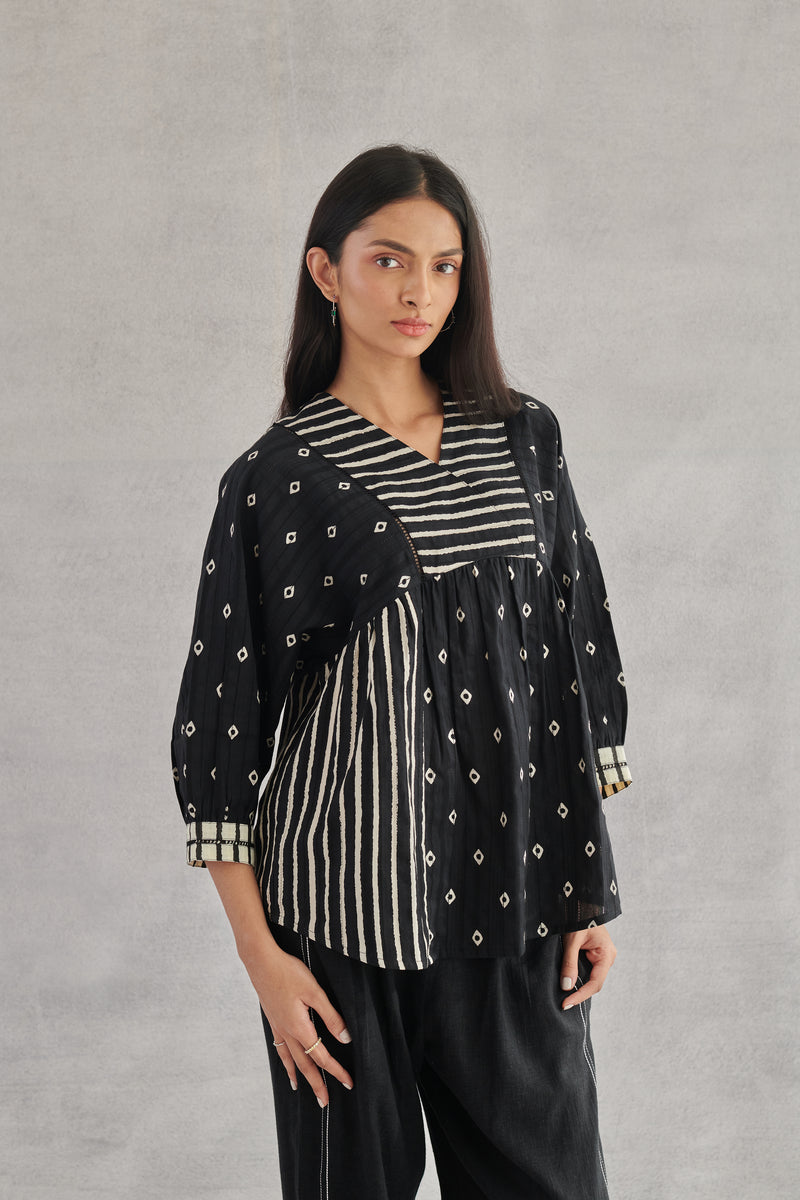 Luna Black Printed Top